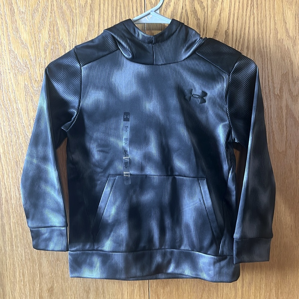 Youth Small Under Armour Fleece Printer Hoodie